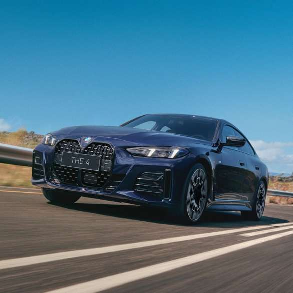 宝马4系四门轿跑车后轮驱动